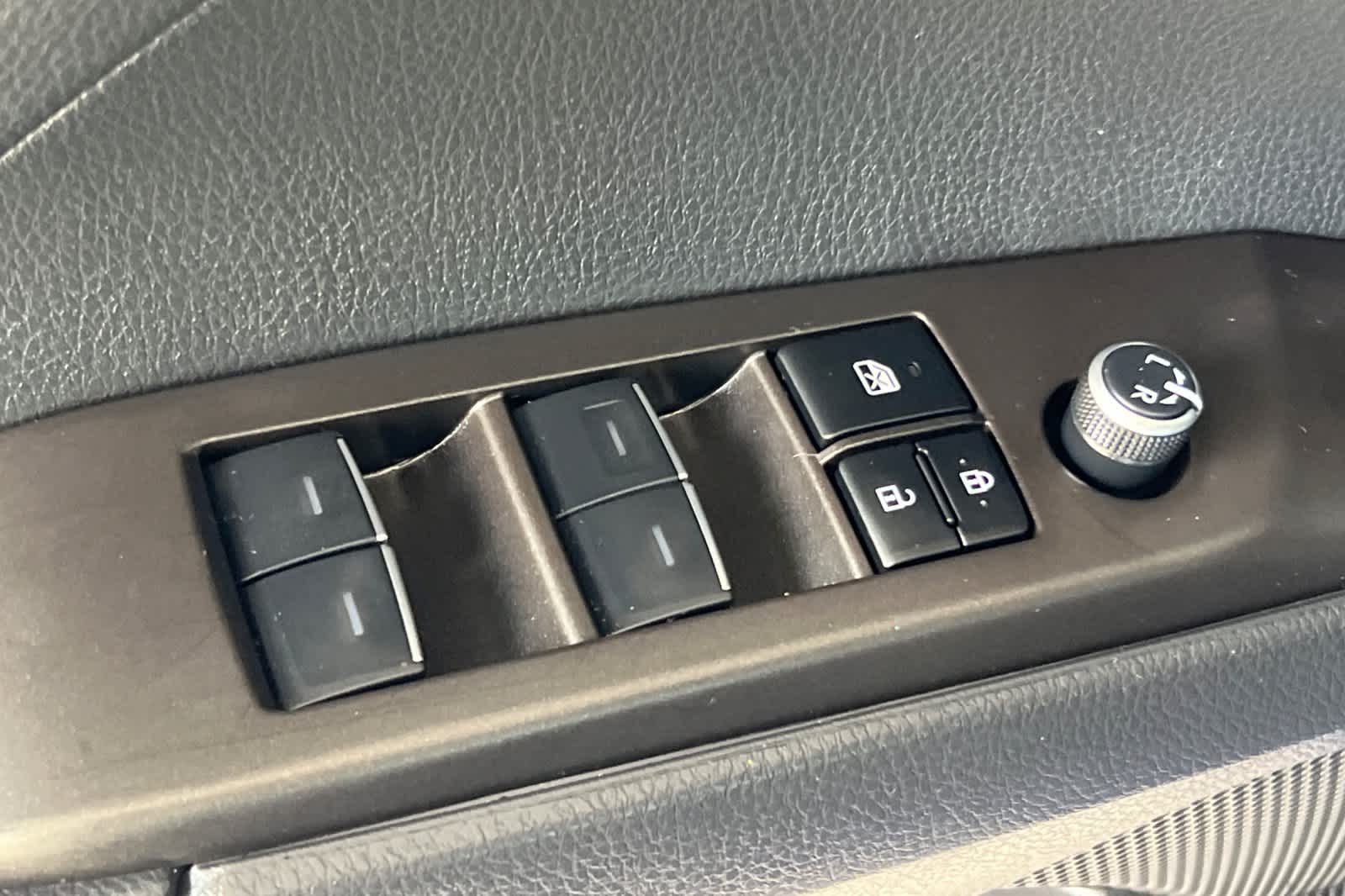 Thumbnail: 2024 Toyota Camry - 13