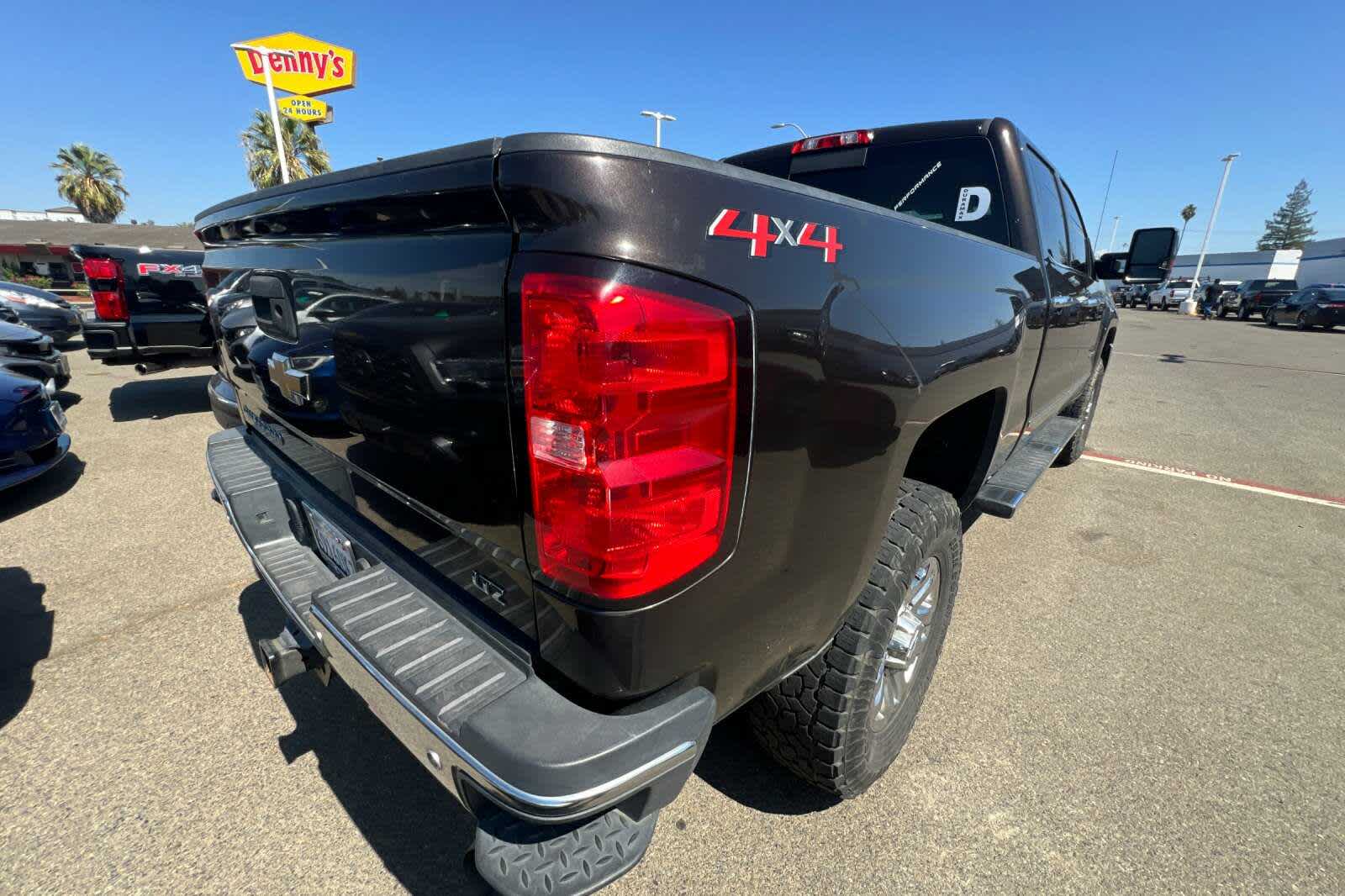 Thumbnail: 2019 Chevrolet Silverado 2500 - 2