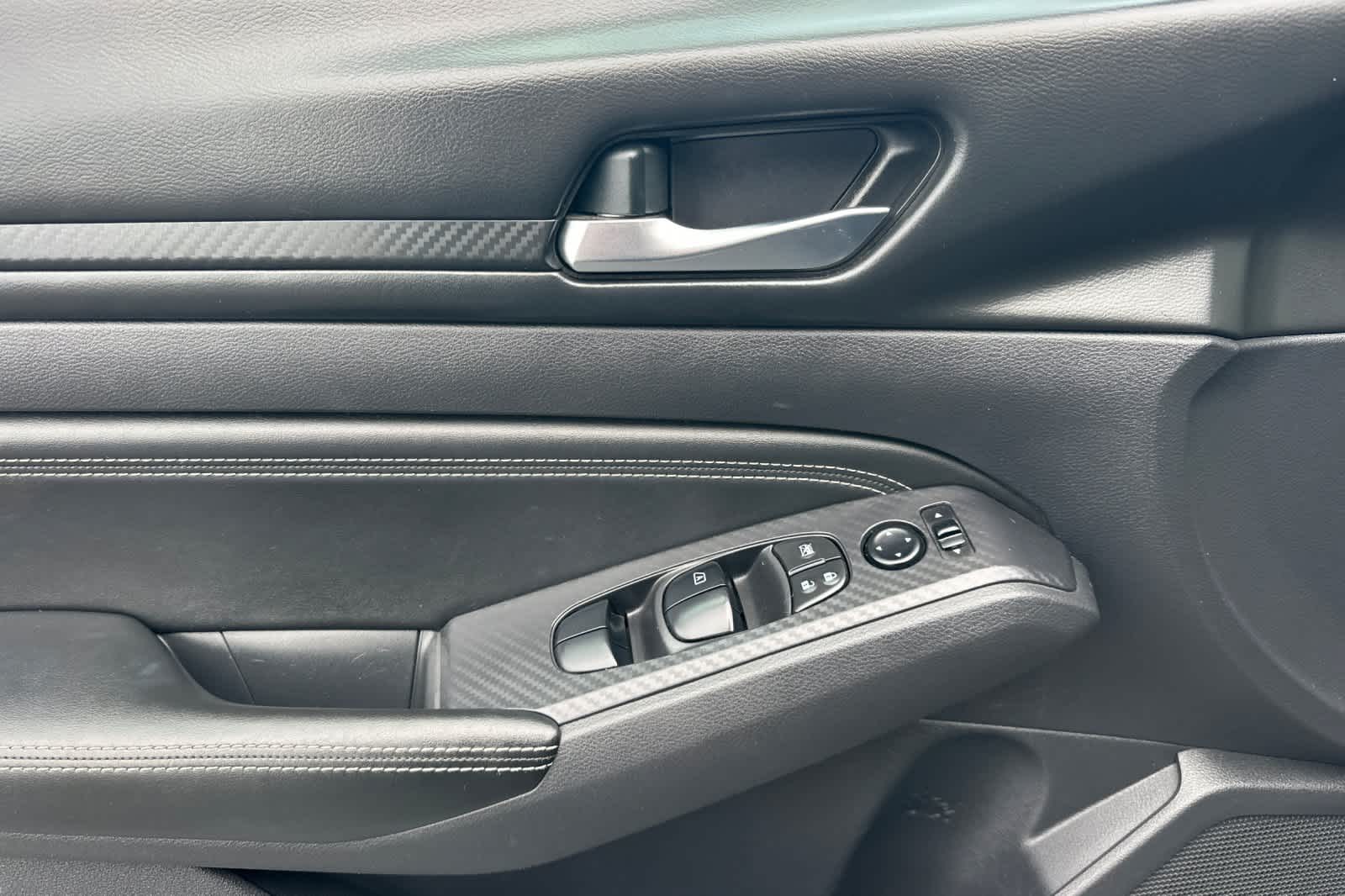 Thumbnail: 2019 Nissan Altima - 12