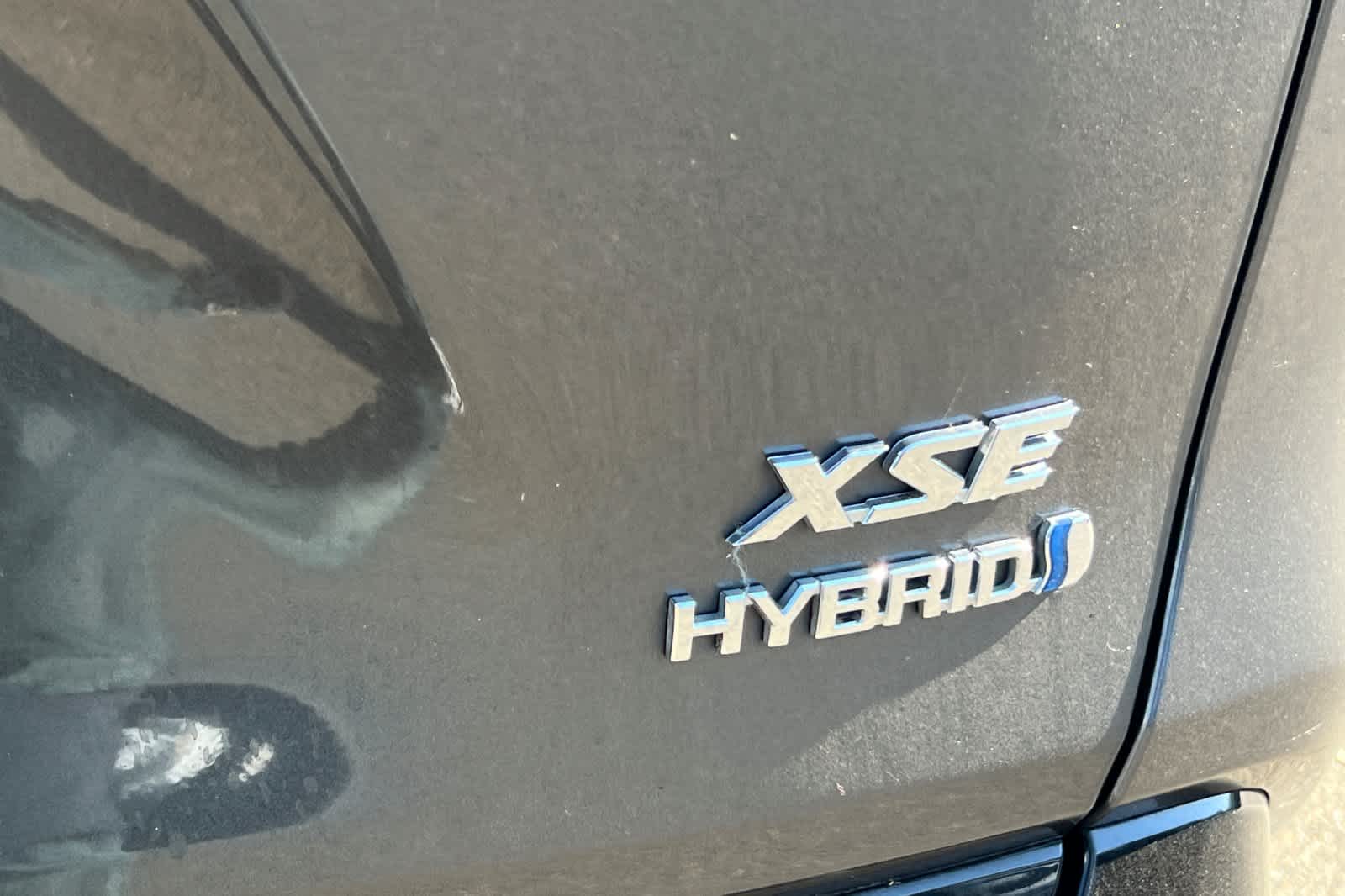 Thumbnail: 2020 Toyota RAV4 - 7