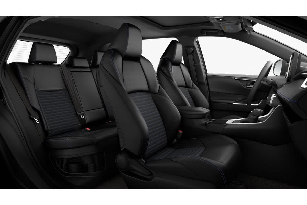 Thumbnail: 2025 Toyota RAV4 - 20