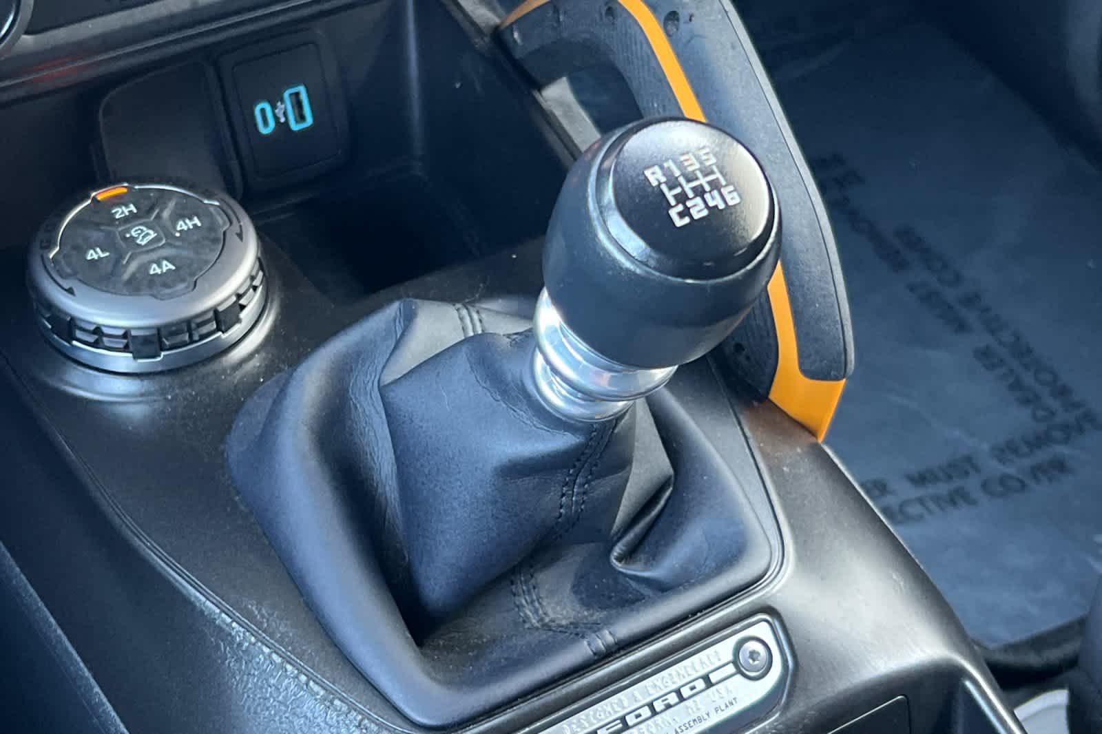 Thumbnail: 2021 Ford Bronco - 22