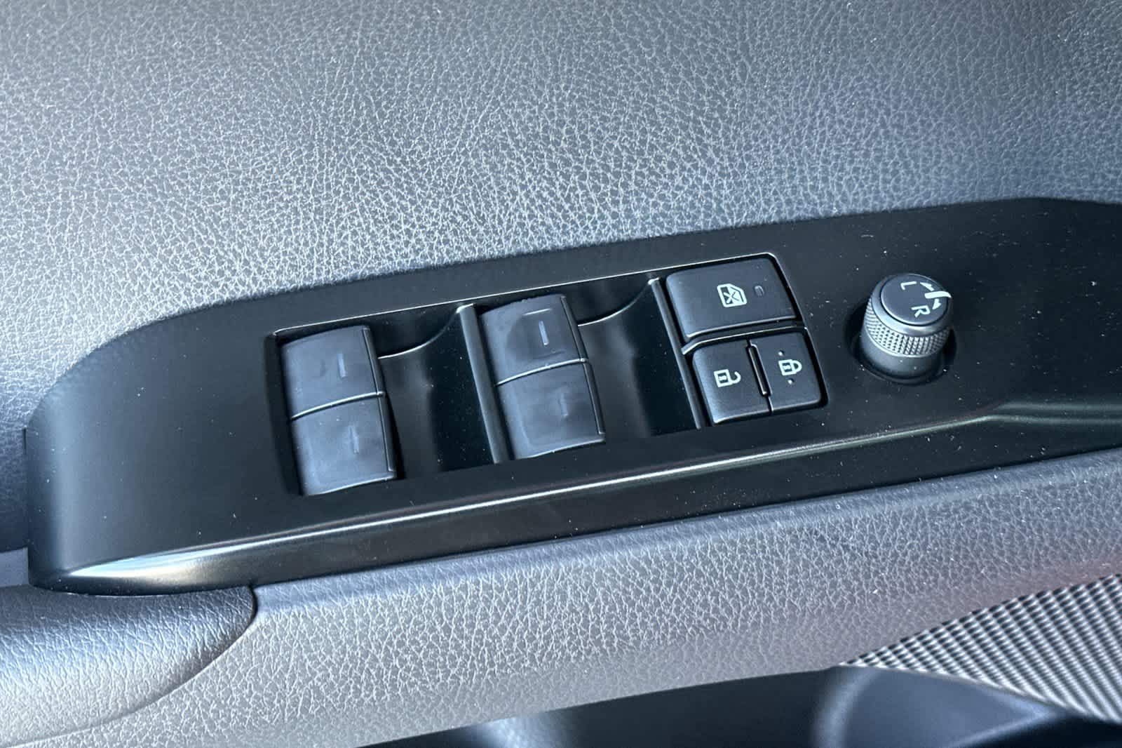 Thumbnail: 2026 Toyota Camry - 13