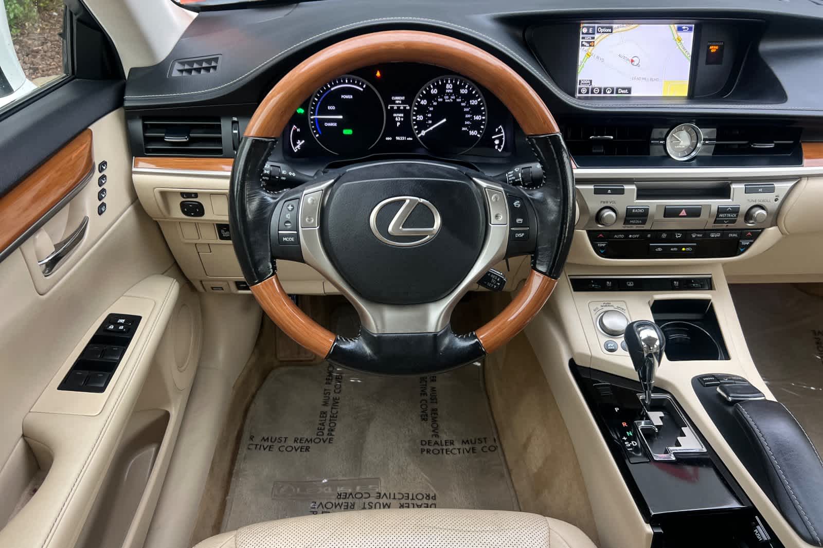 Thumbnail: 2015 Lexus ES - 15