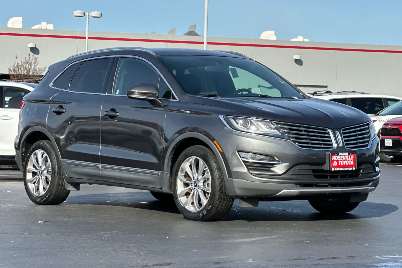 Thumbnail: 2017 Lincoln MKC - 5