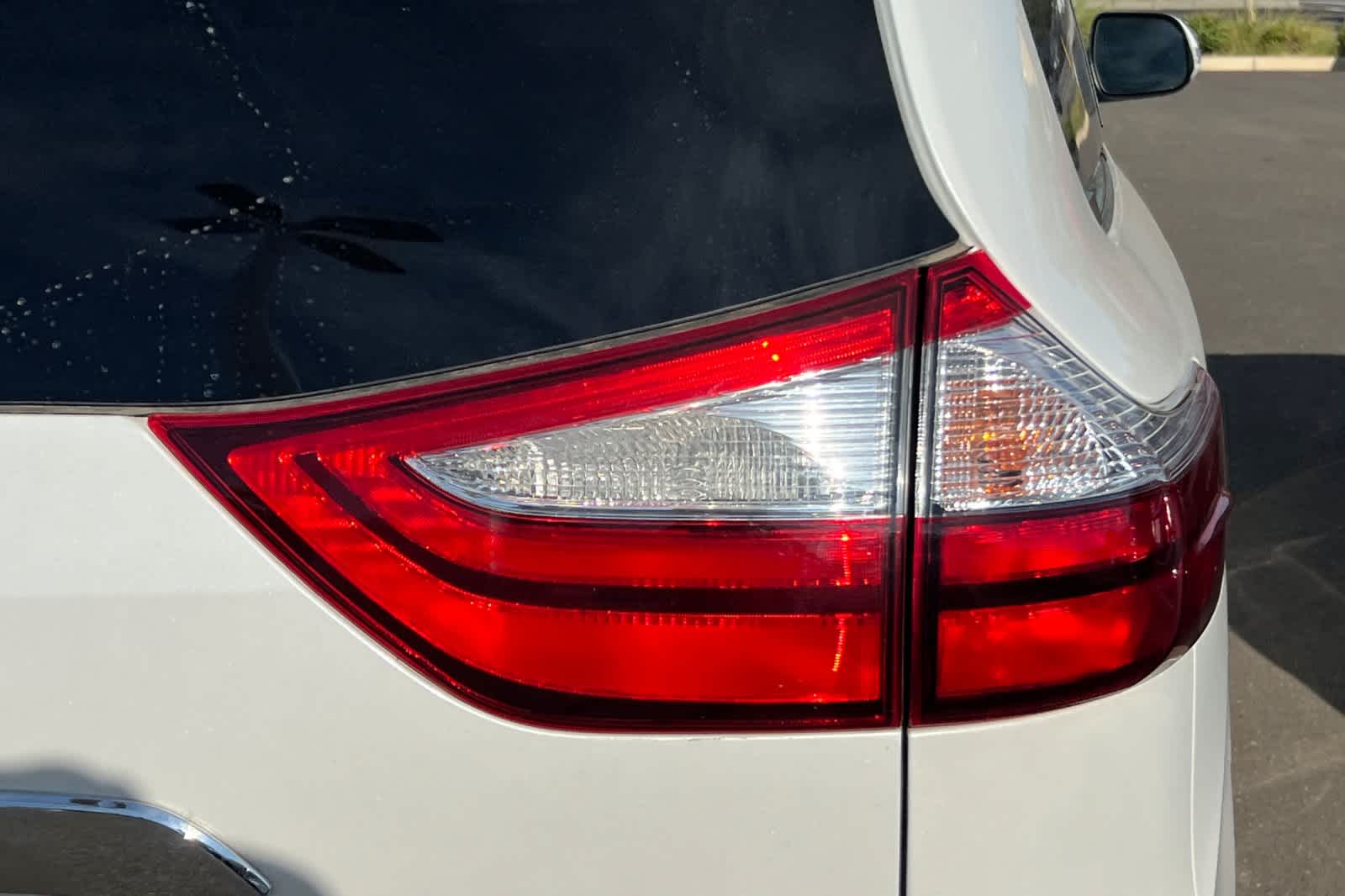 Thumbnail: 2019 Toyota Sienna - 17