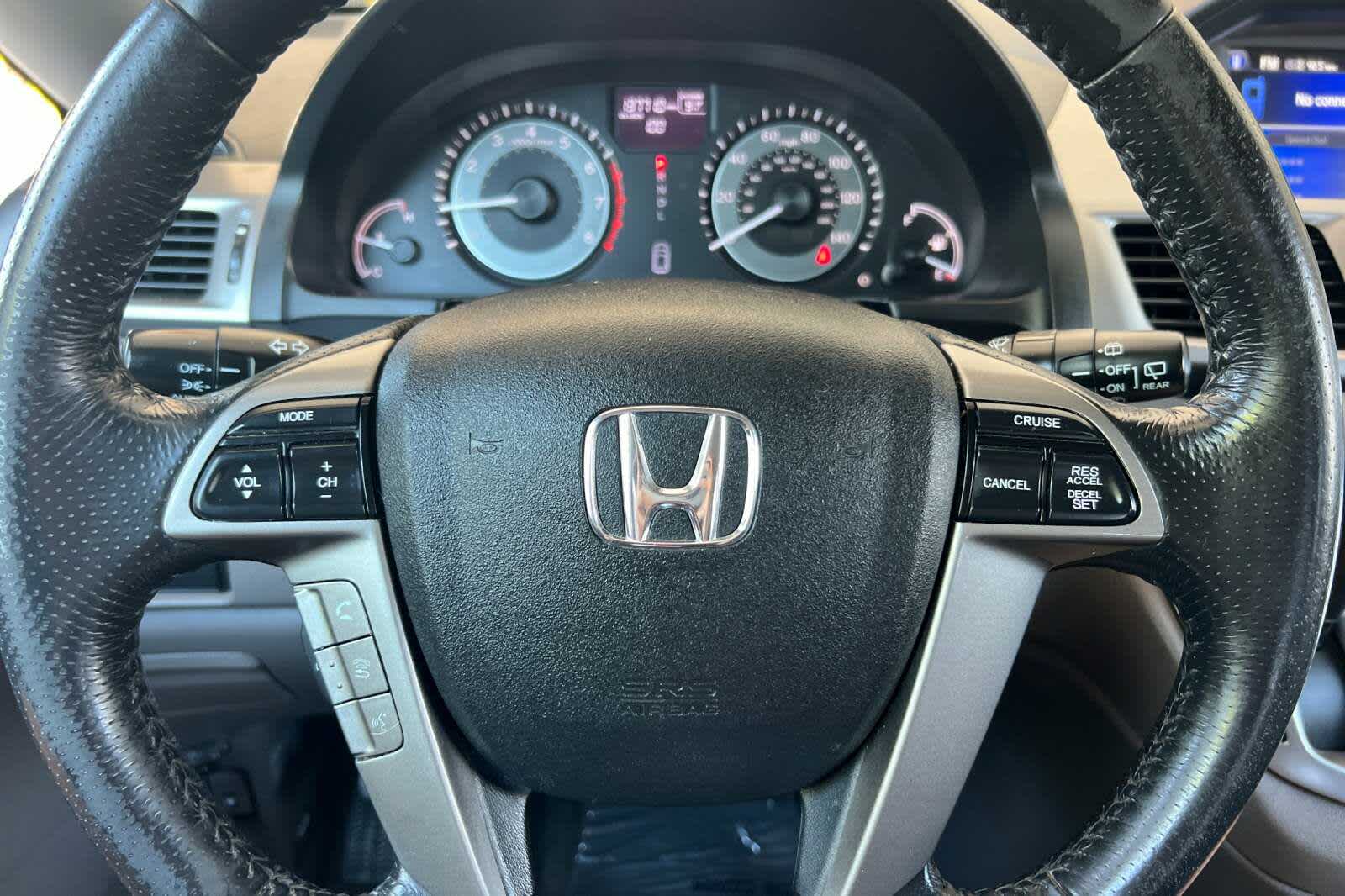Thumbnail: 2016 Honda Odyssey - 27