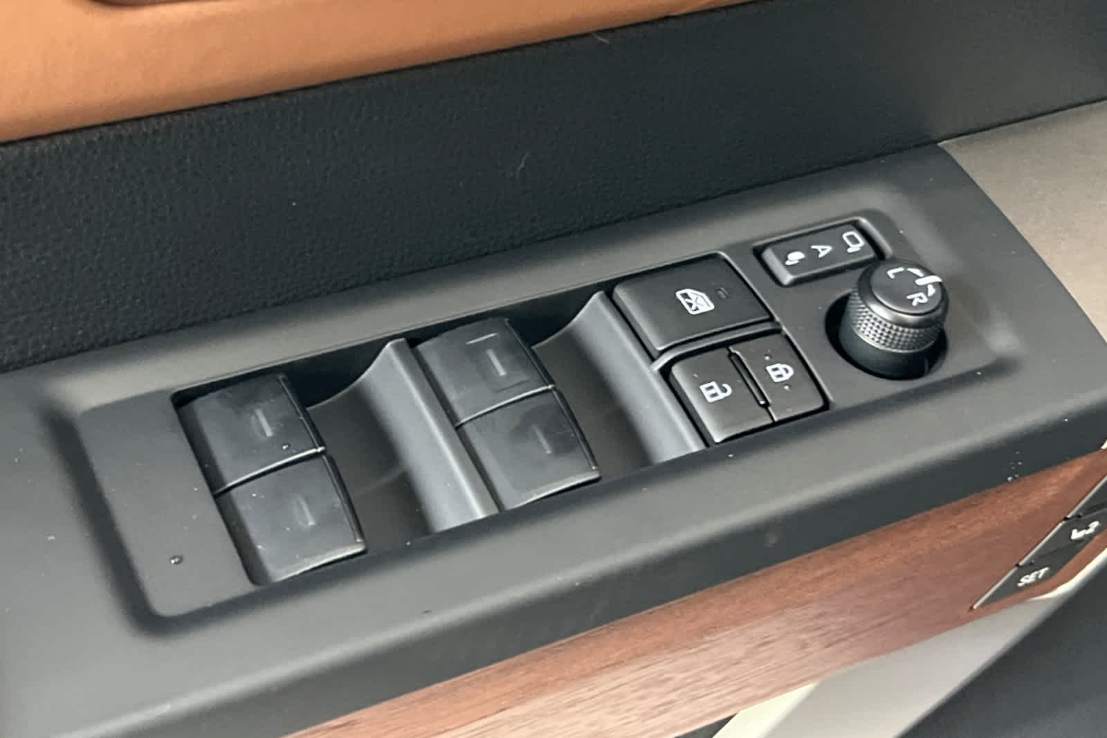 Thumbnail: 2026 Toyota Tundra - 13