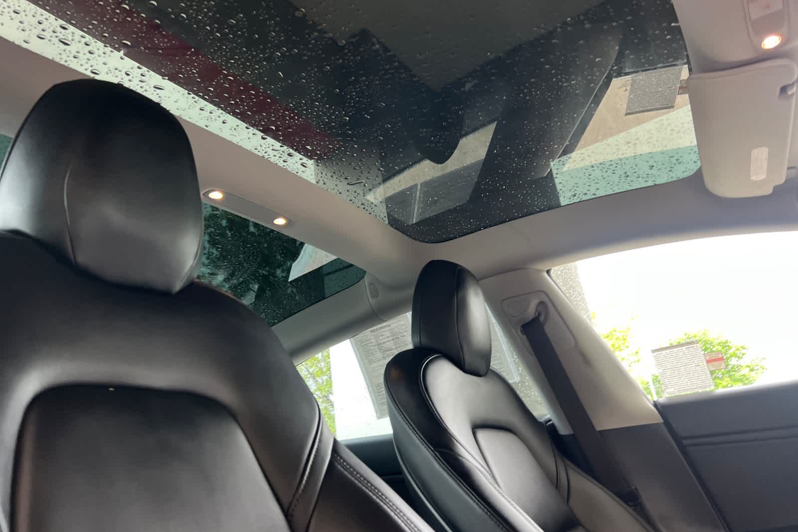 Thumbnail: 2018 Tesla Model 3 - 17