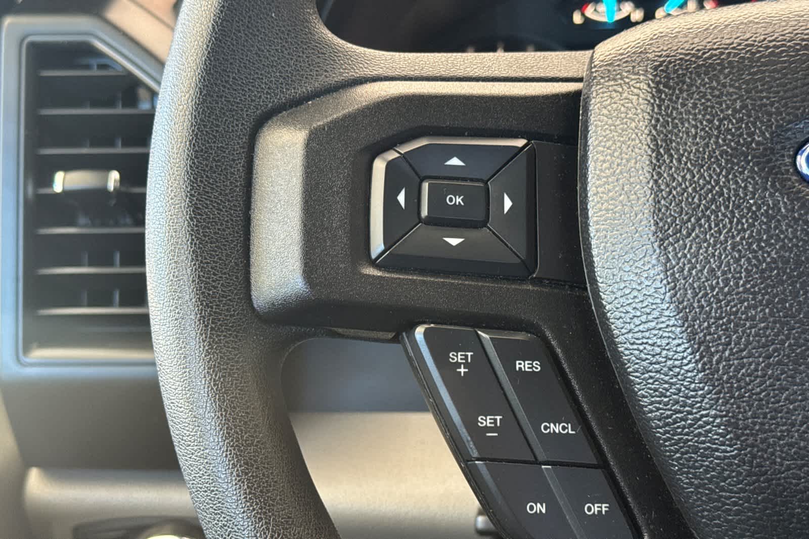 Thumbnail: 2019 Ford F-150 - 24