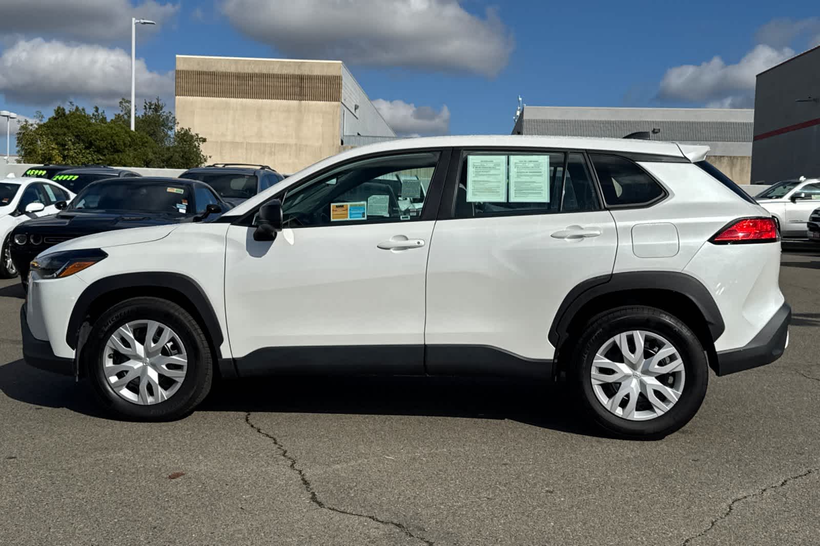 Thumbnail: 2024 Toyota Corolla Cross - 9