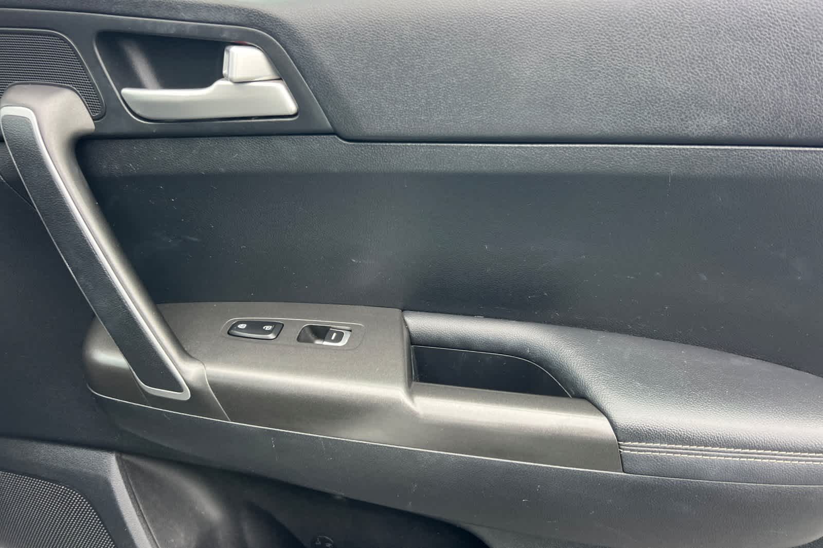 Thumbnail: 2019 Kia Sportage - 19