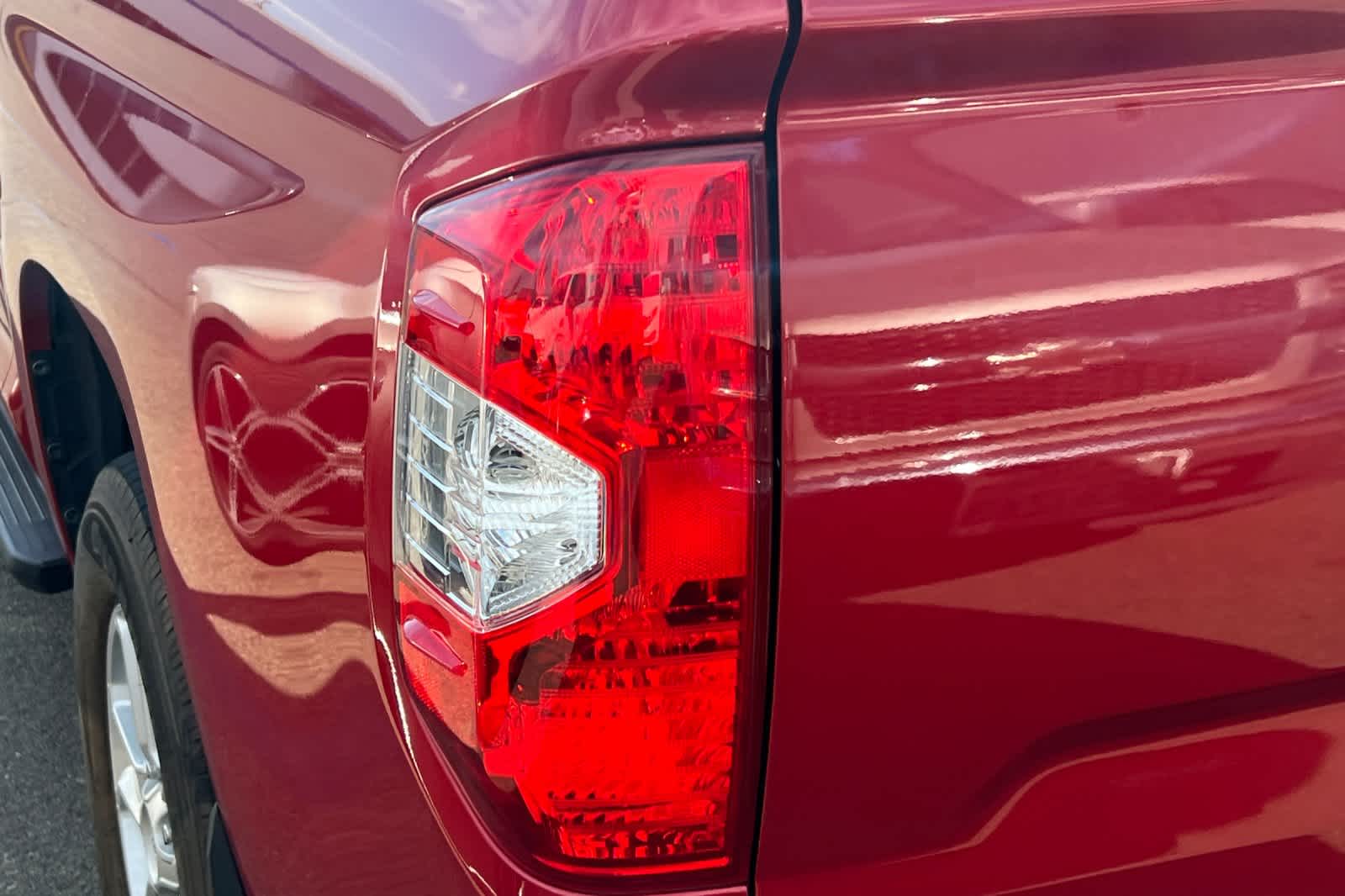 Thumbnail: 2019 Toyota Tundra - 15