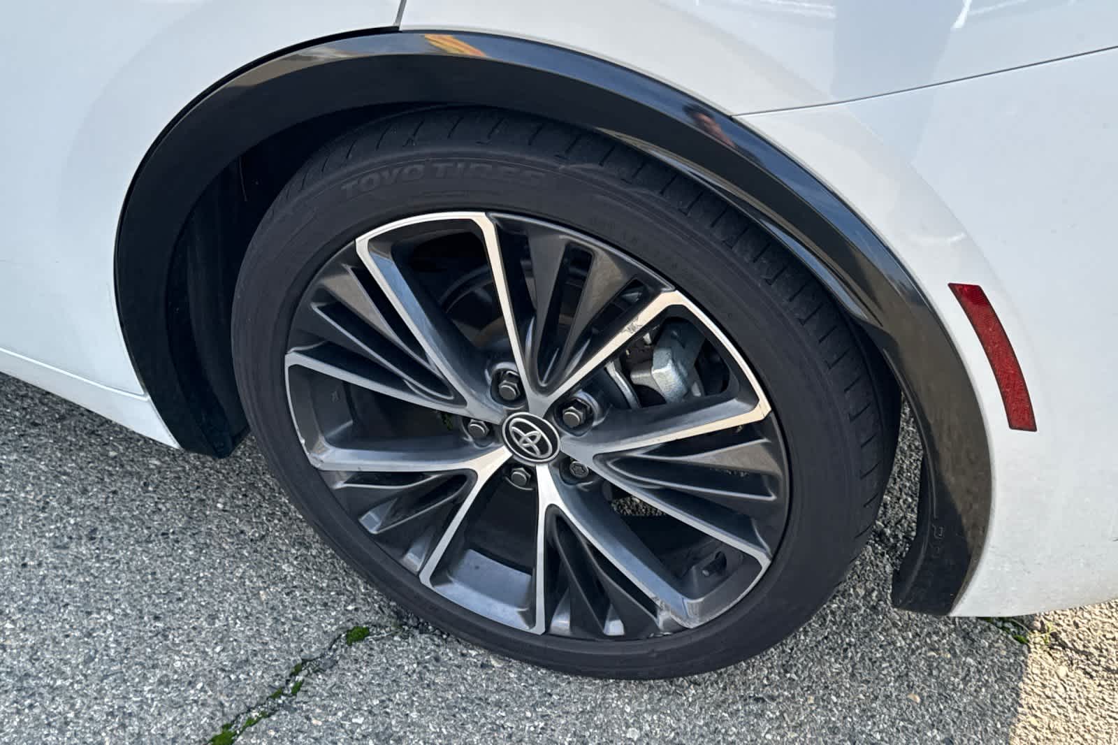 Thumbnail: 2023 Toyota Prius - 18