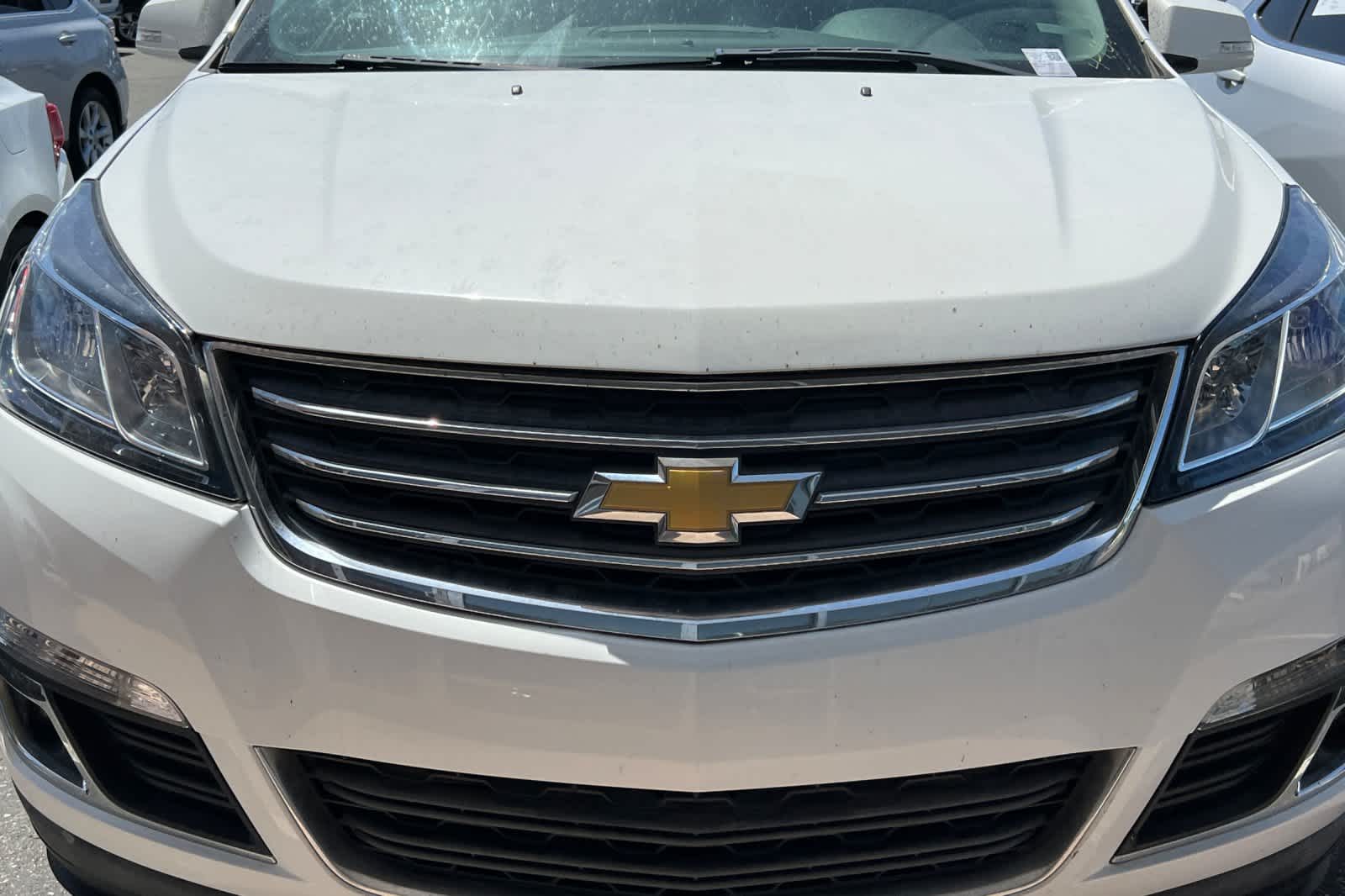 Thumbnail: 2017 Chevrolet Traverse - 12