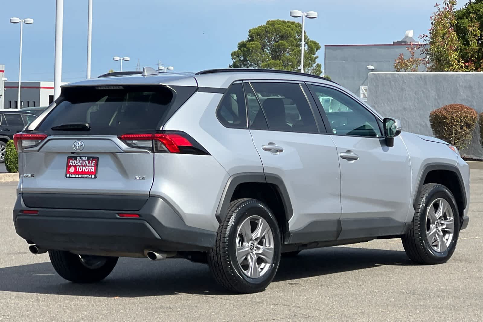 Thumbnail: 2024 Toyota RAV4 - 2