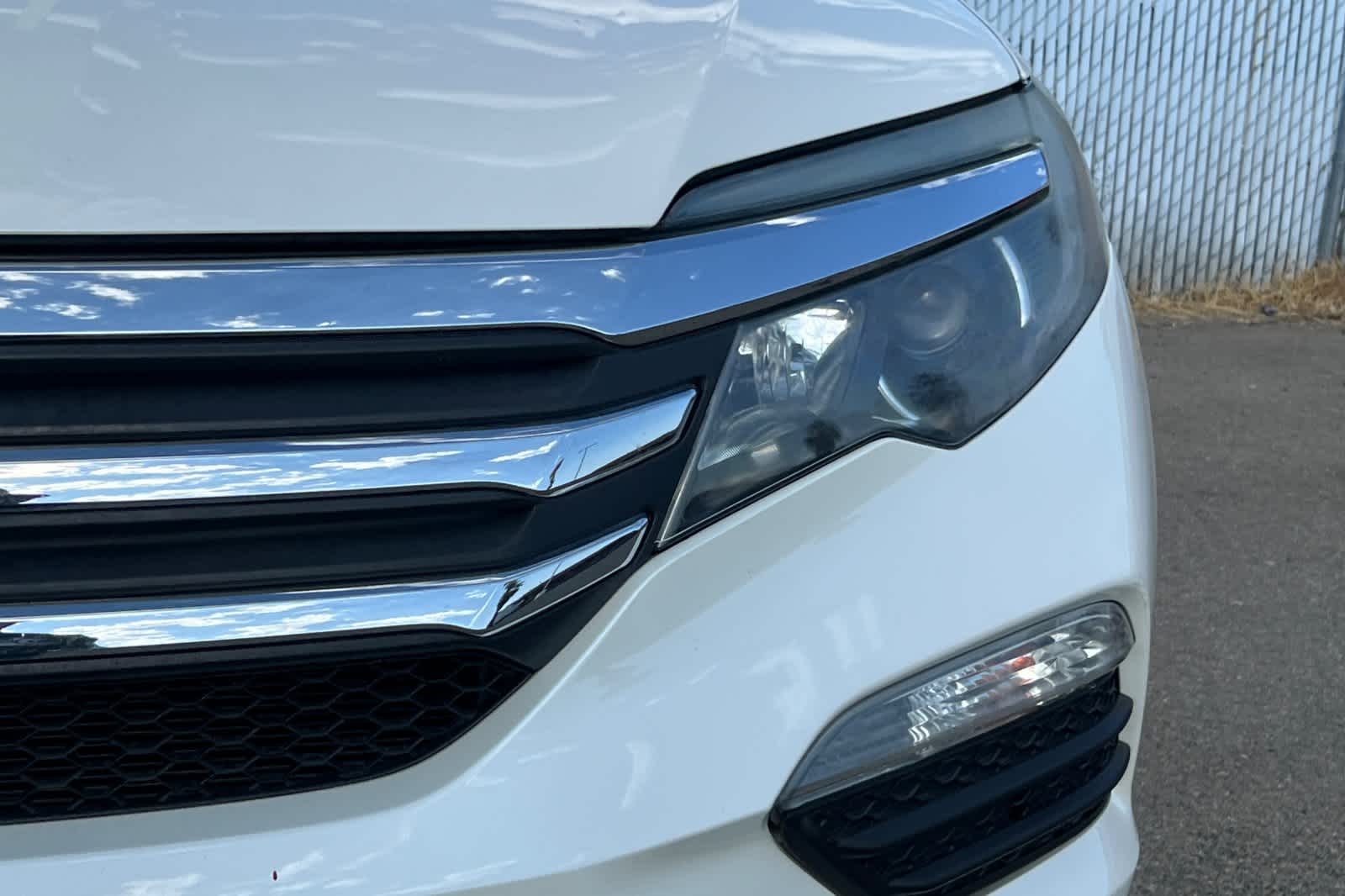 Thumbnail: 2016 Honda Pilot - 11