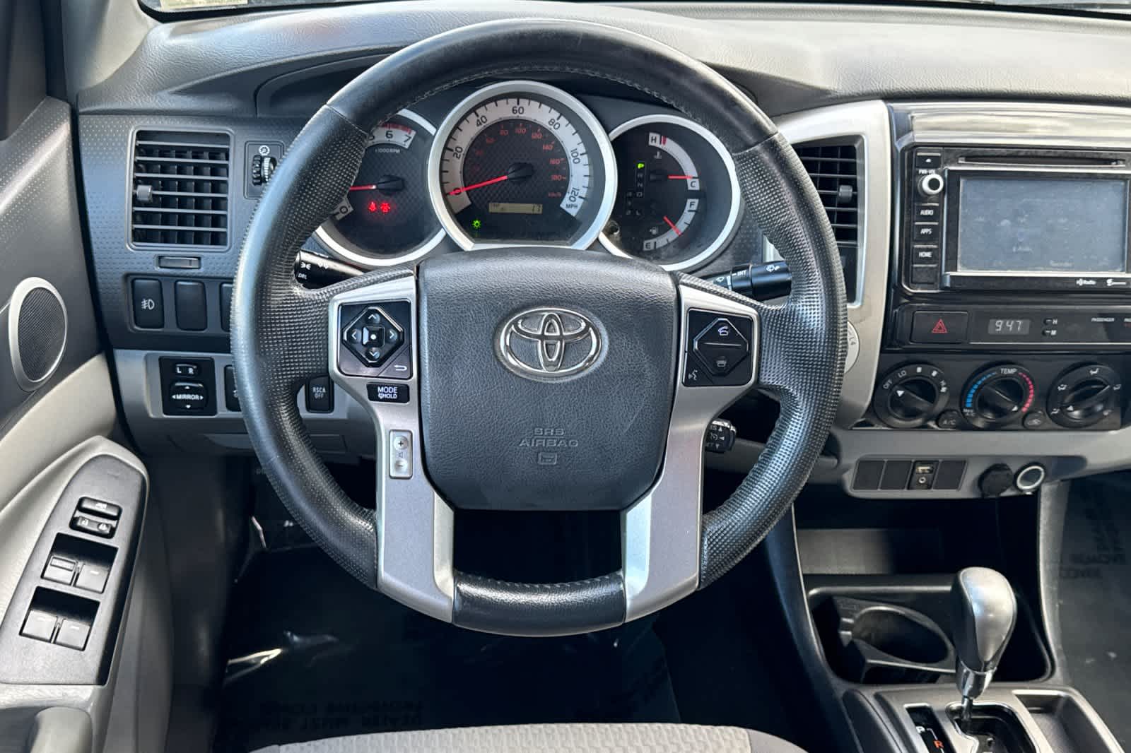 Thumbnail: 2014 Toyota Tacoma - 14