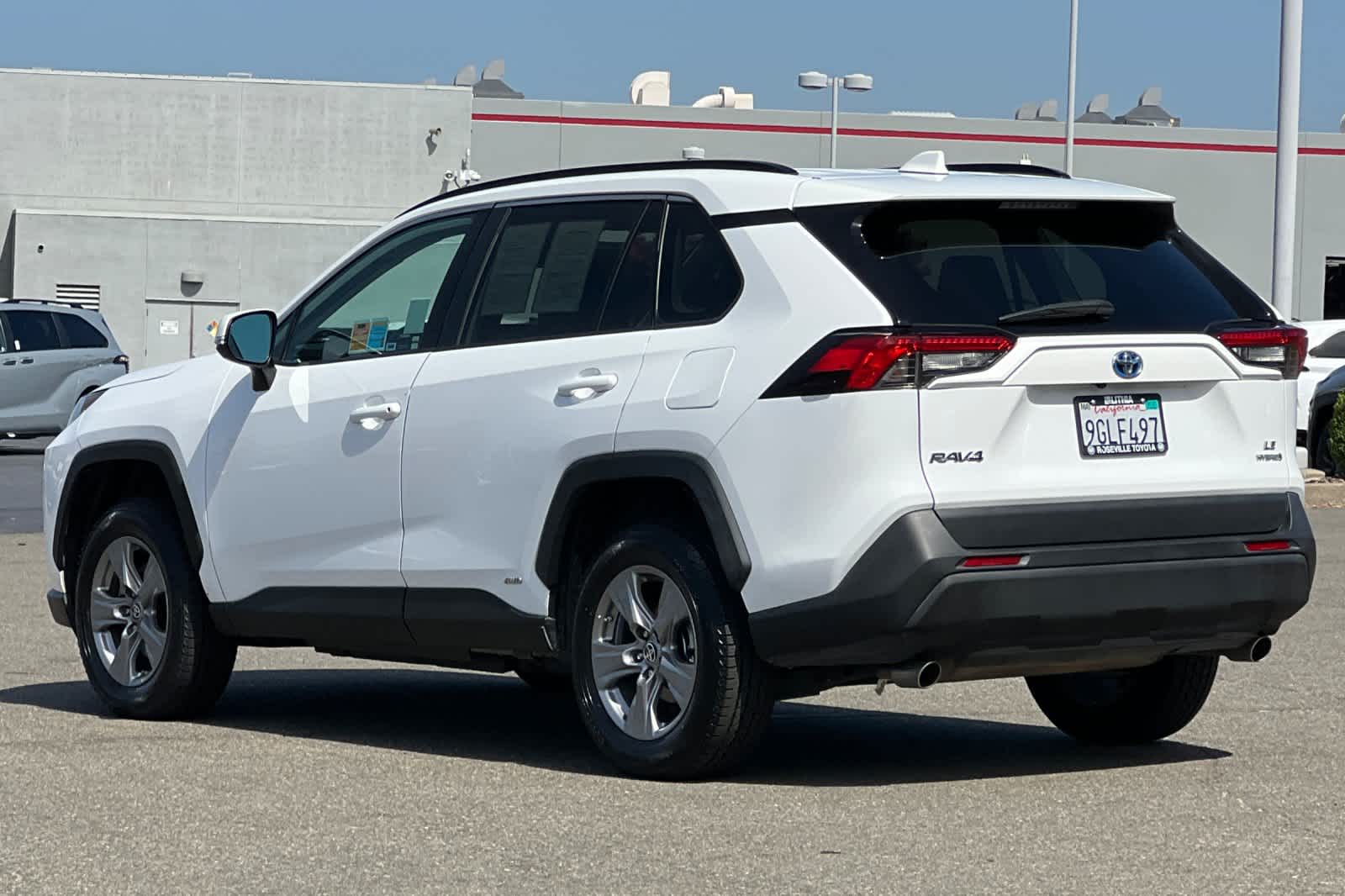 Thumbnail: 2023 Toyota RAV4 - 7