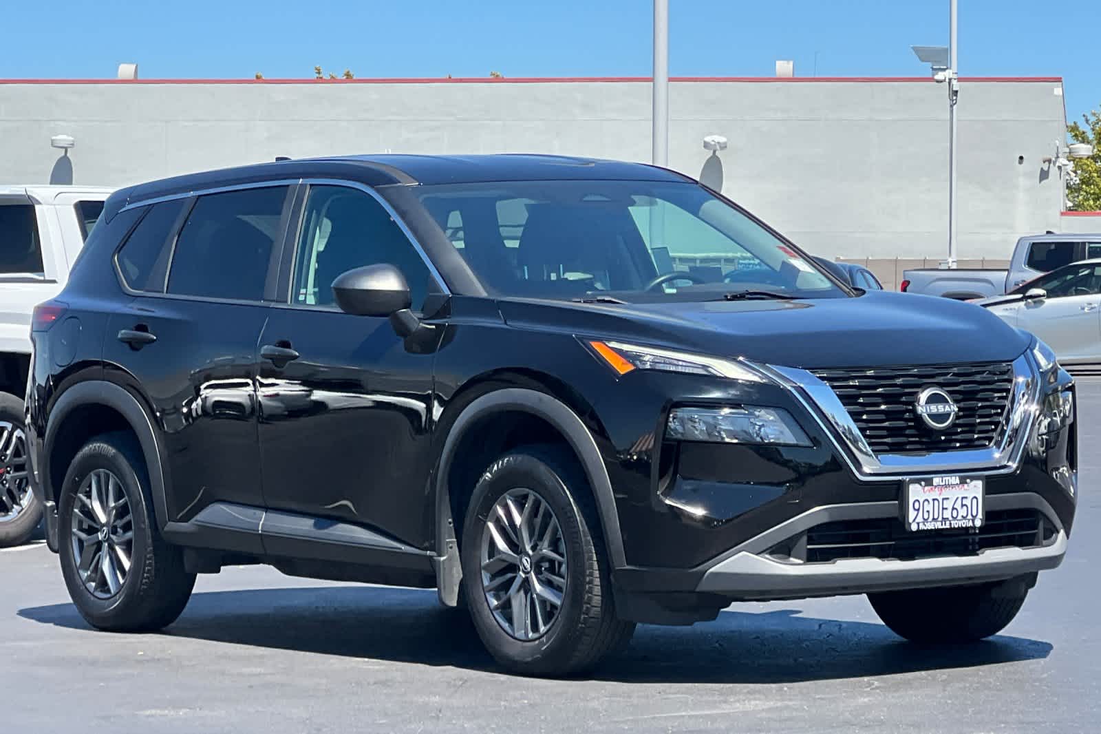 Thumbnail: 2023 Nissan Rogue - 5