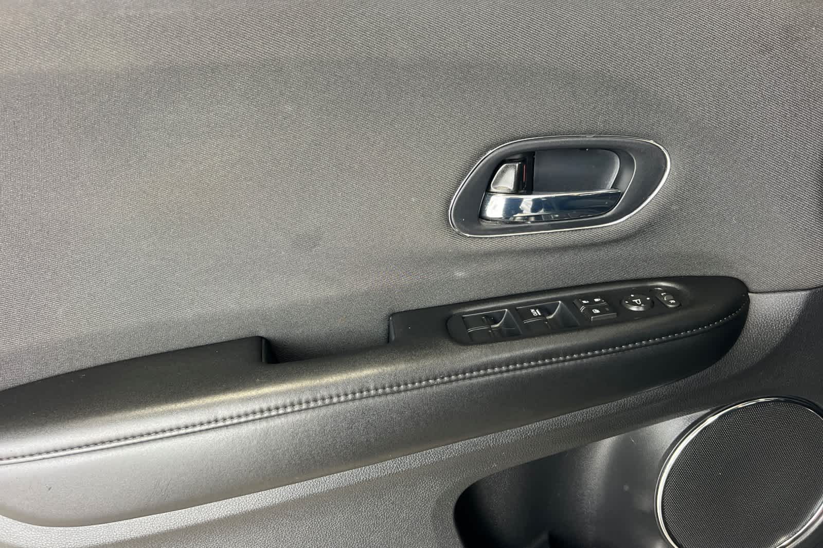 Thumbnail: 2022 Honda HR-V - 12