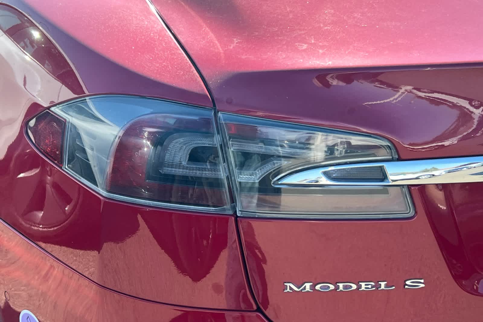 Thumbnail: 2018 Tesla Model S - 14