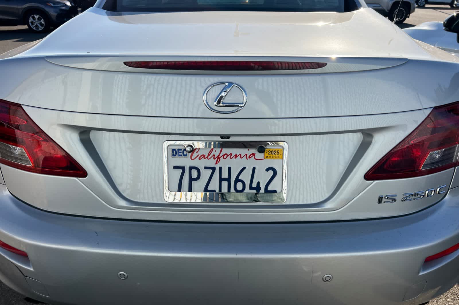 Thumbnail: 2012 Lexus IS - 13