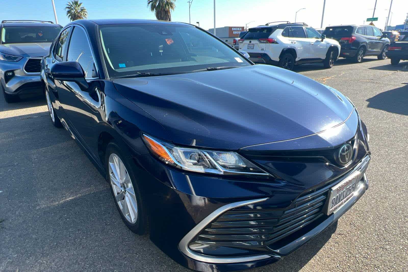 2021 Toyota Camry LE 3