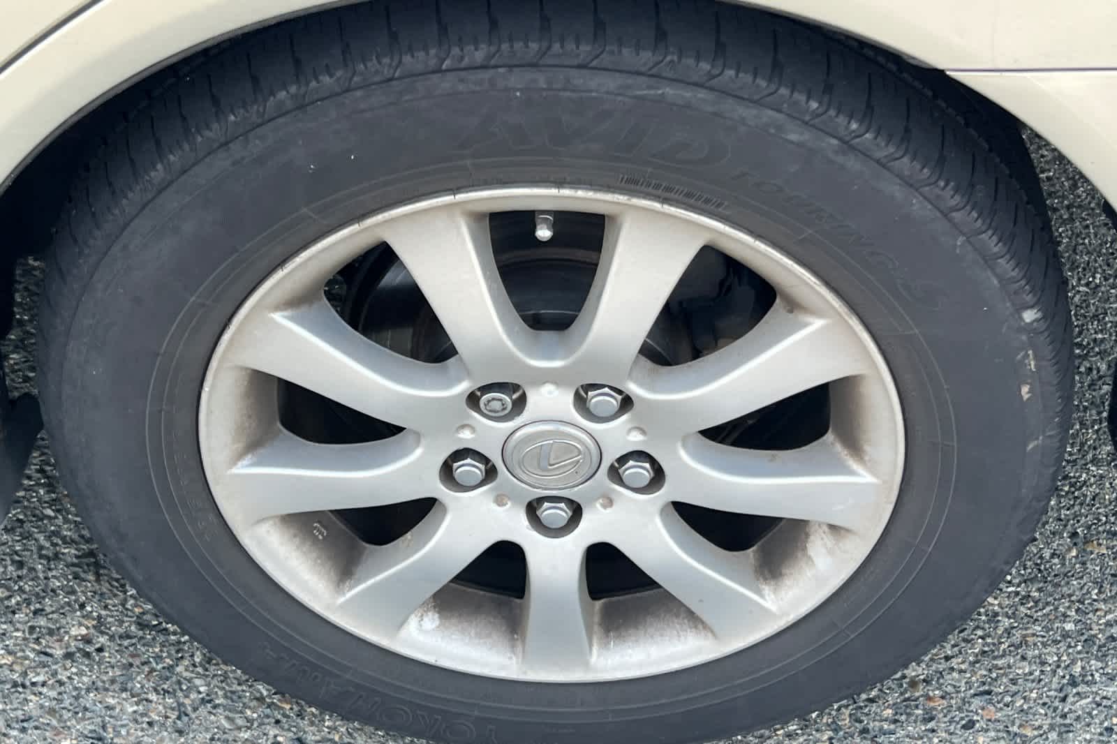 Thumbnail: 2004 Lexus ES - 17