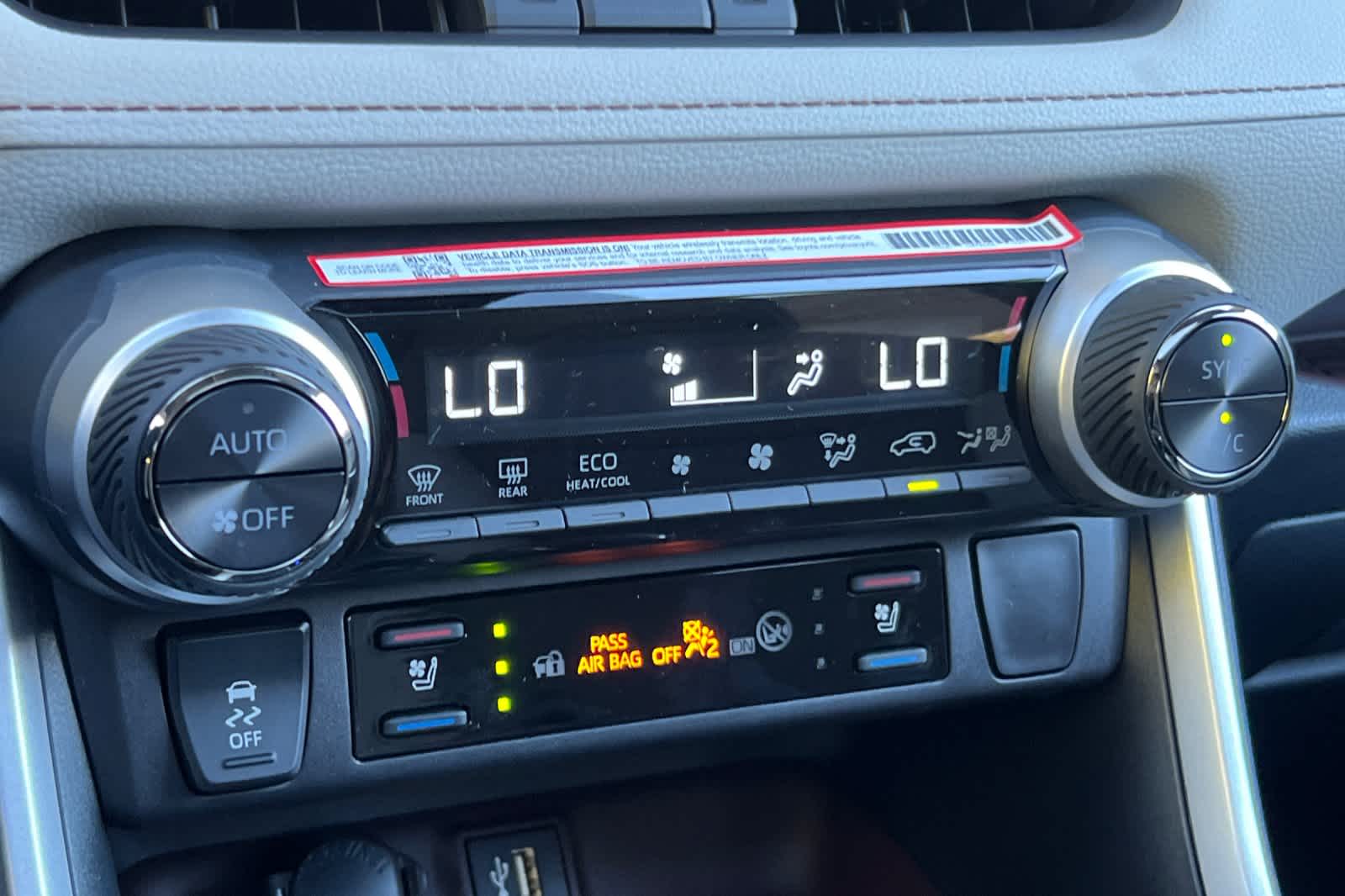 Thumbnail: 2025 Toyota RAV4 - 22