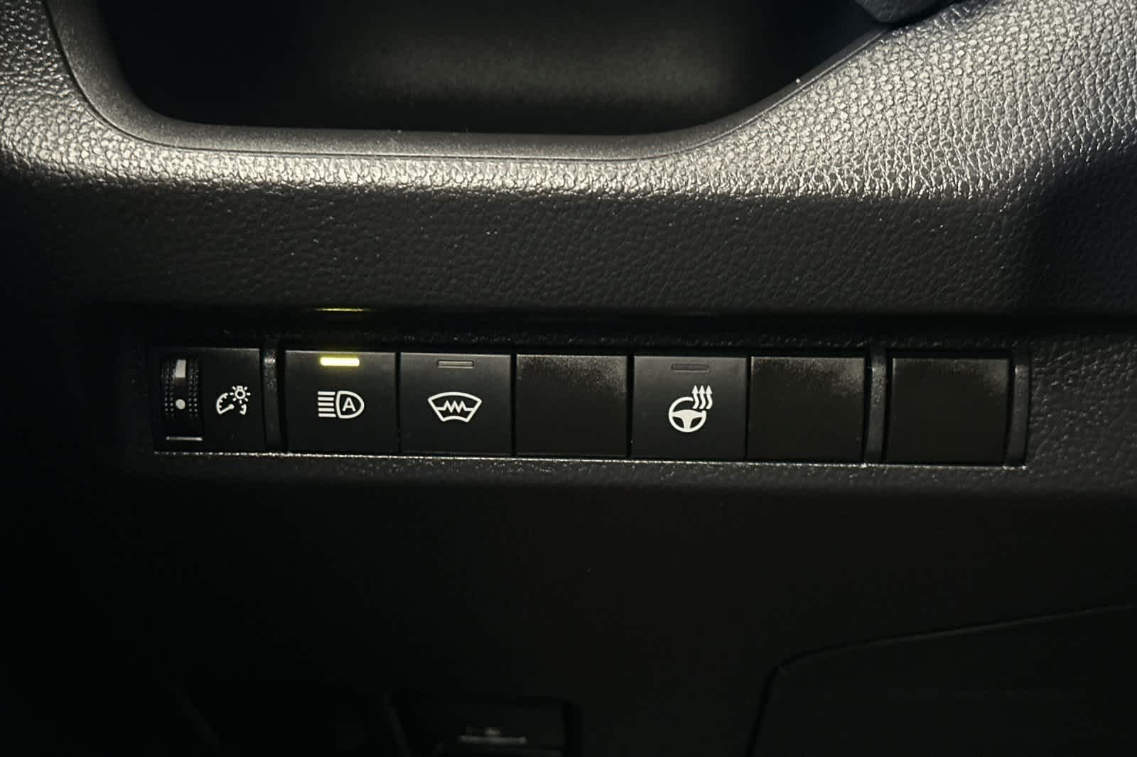 Thumbnail: 2024 Toyota RAV4 - 30