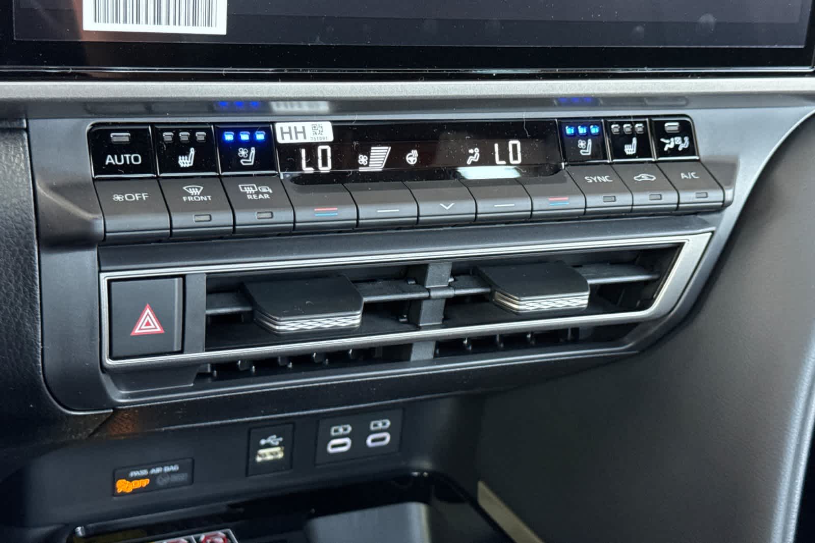 2025 Toyota Camry XSE 22