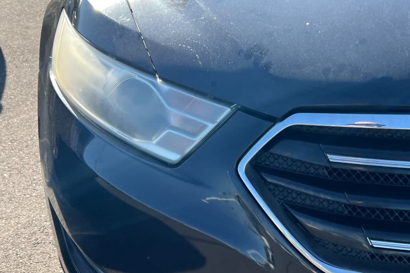 Thumbnail: 2015 Ford Taurus - 8