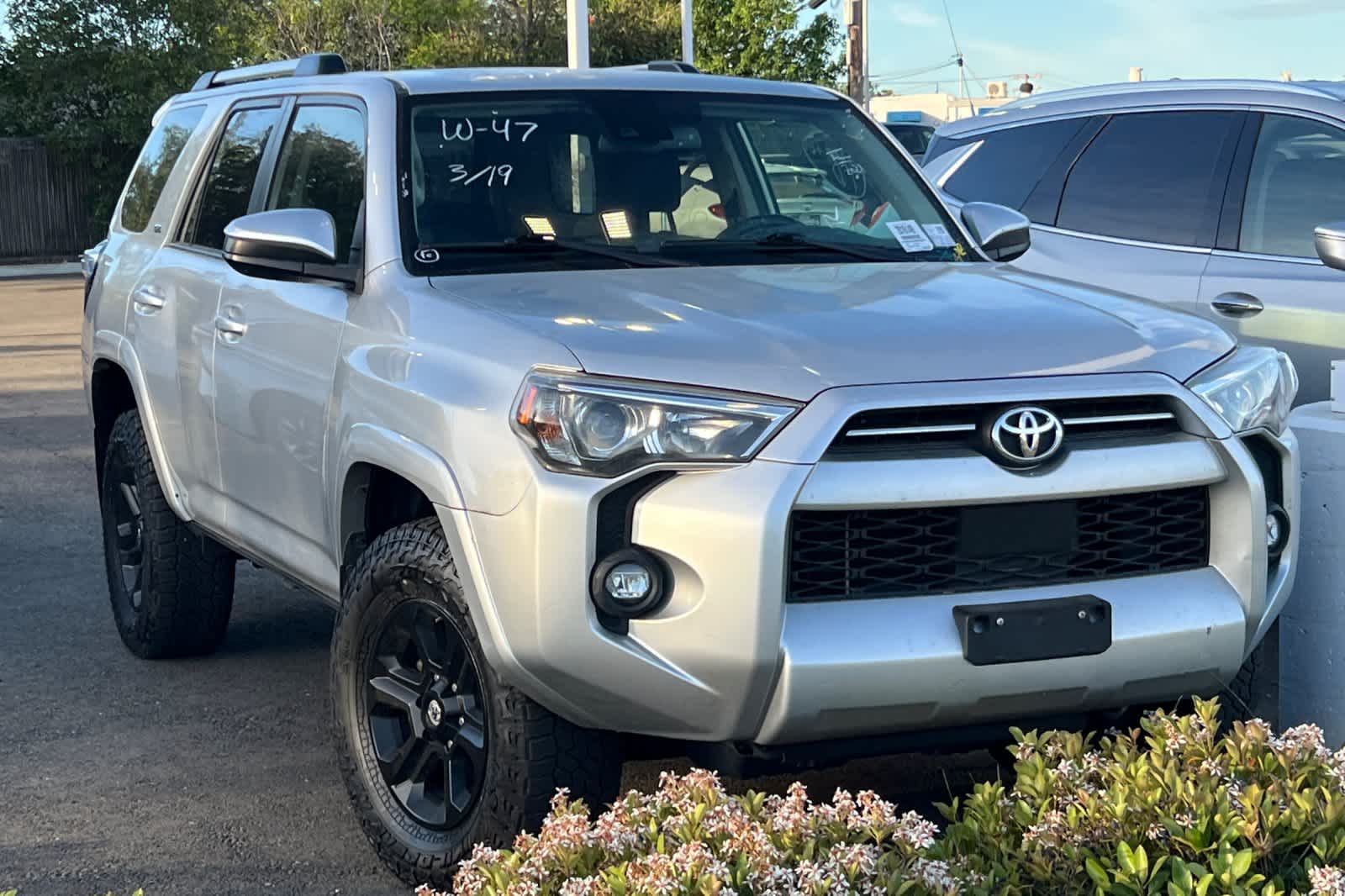 Thumbnail: 2021 Toyota 4Runner - 3