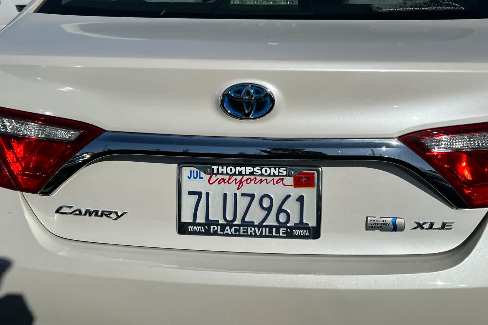 2015 Toyota Camry XLE 16