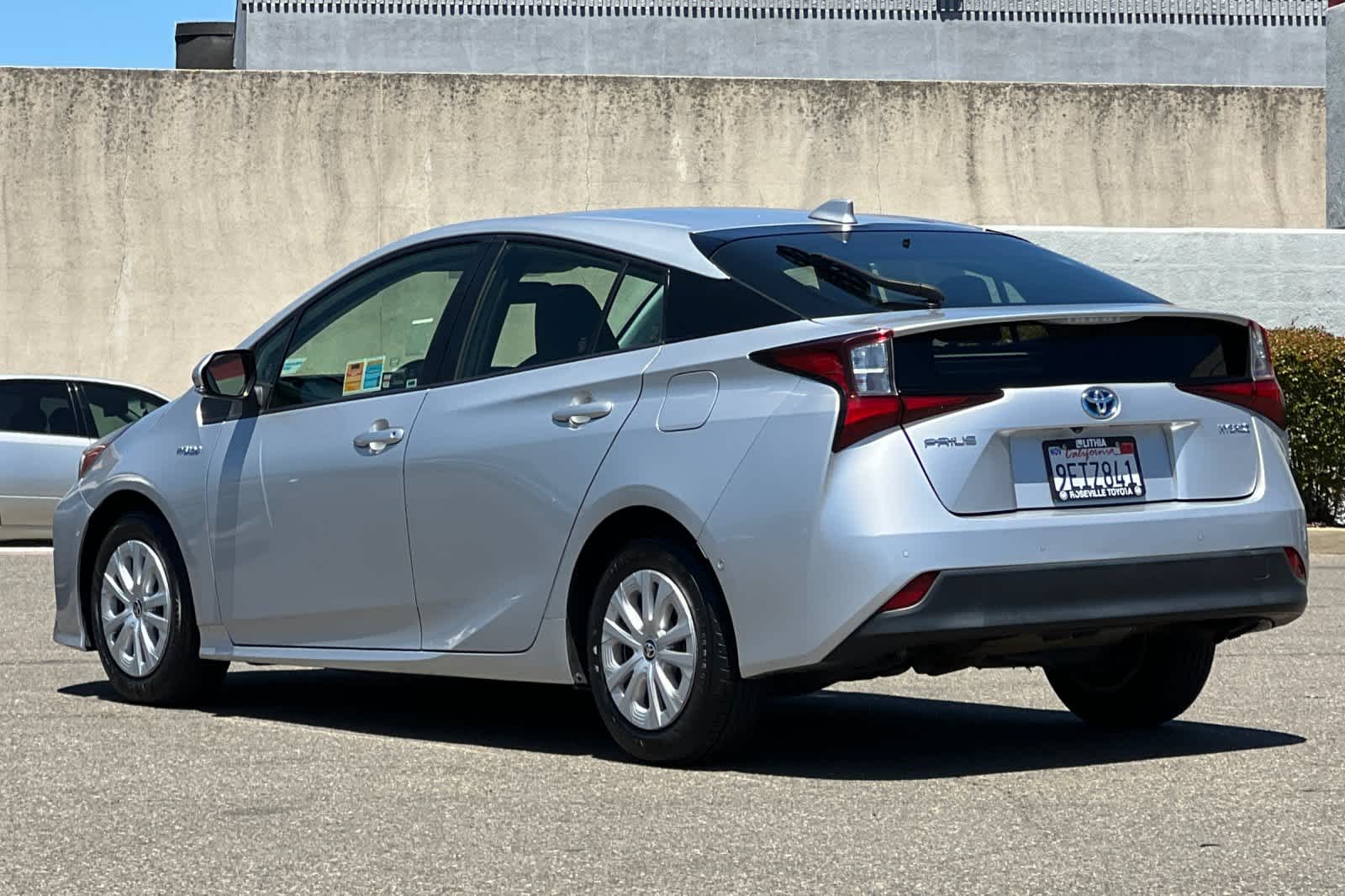 Thumbnail: 2021 Toyota Prius - 6