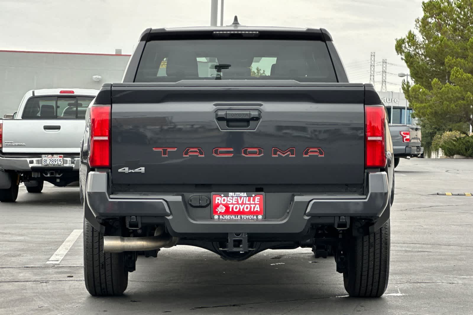 Thumbnail: 2024 Toyota Tacoma - 8