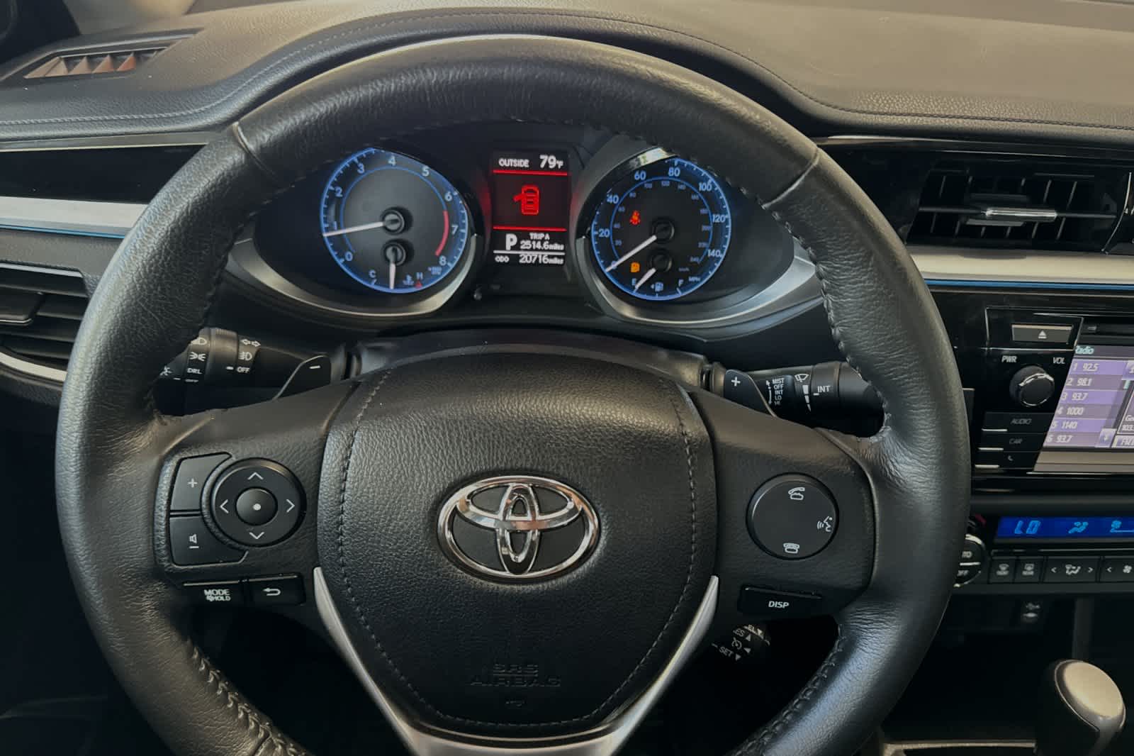 2016 Toyota Corolla S 22