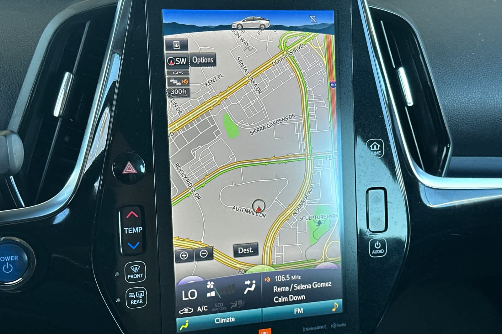 Thumbnail: 2021 Toyota Prius Prime - 22