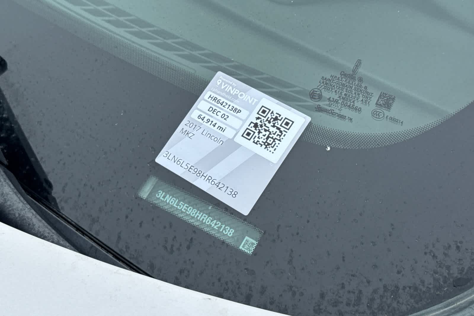 Thumbnail: 2017 Lincoln MKZ - 23