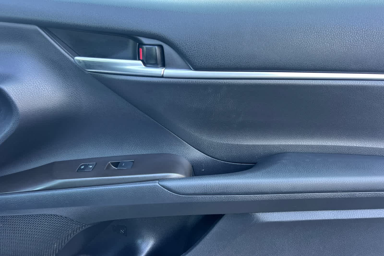 Thumbnail: 2022 Toyota Camry - 17