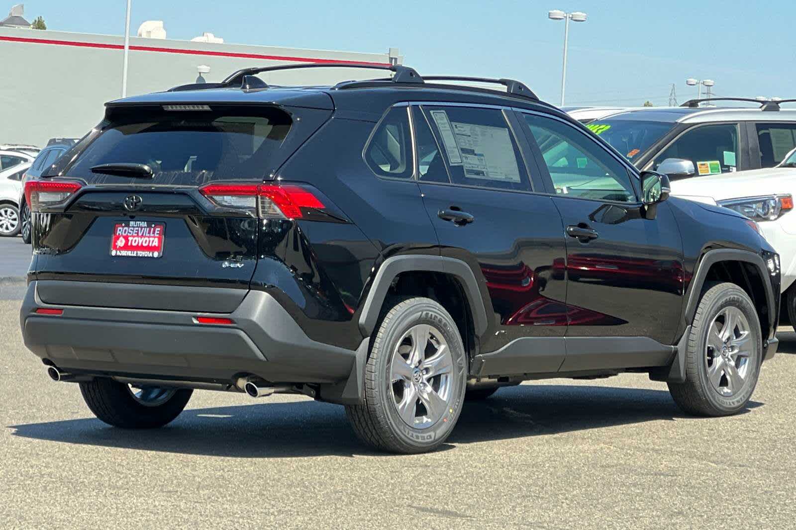 Thumbnail: 2025 Toyota RAV4 - 2