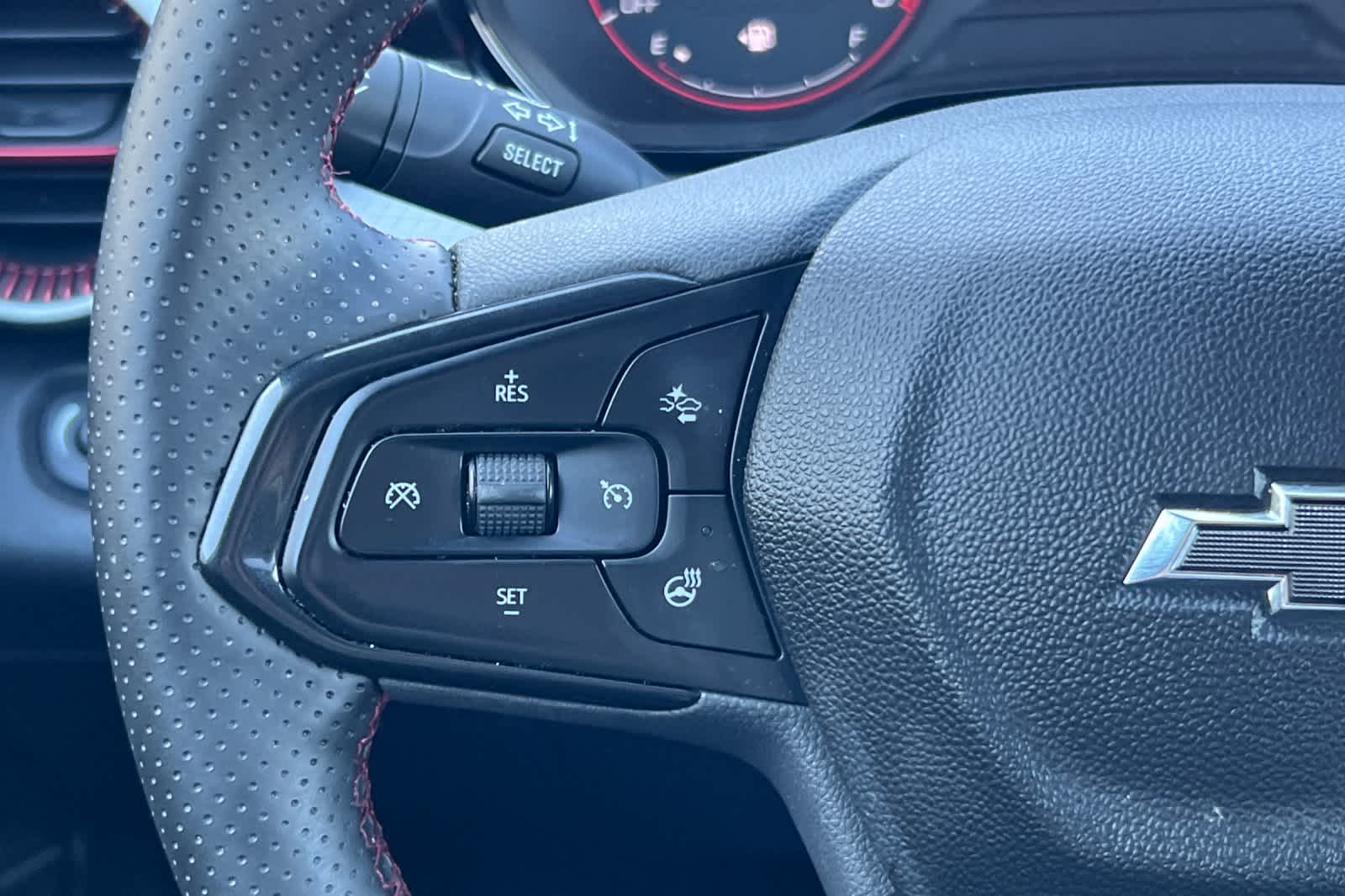 Thumbnail: 2024 Chevrolet Trax - 24