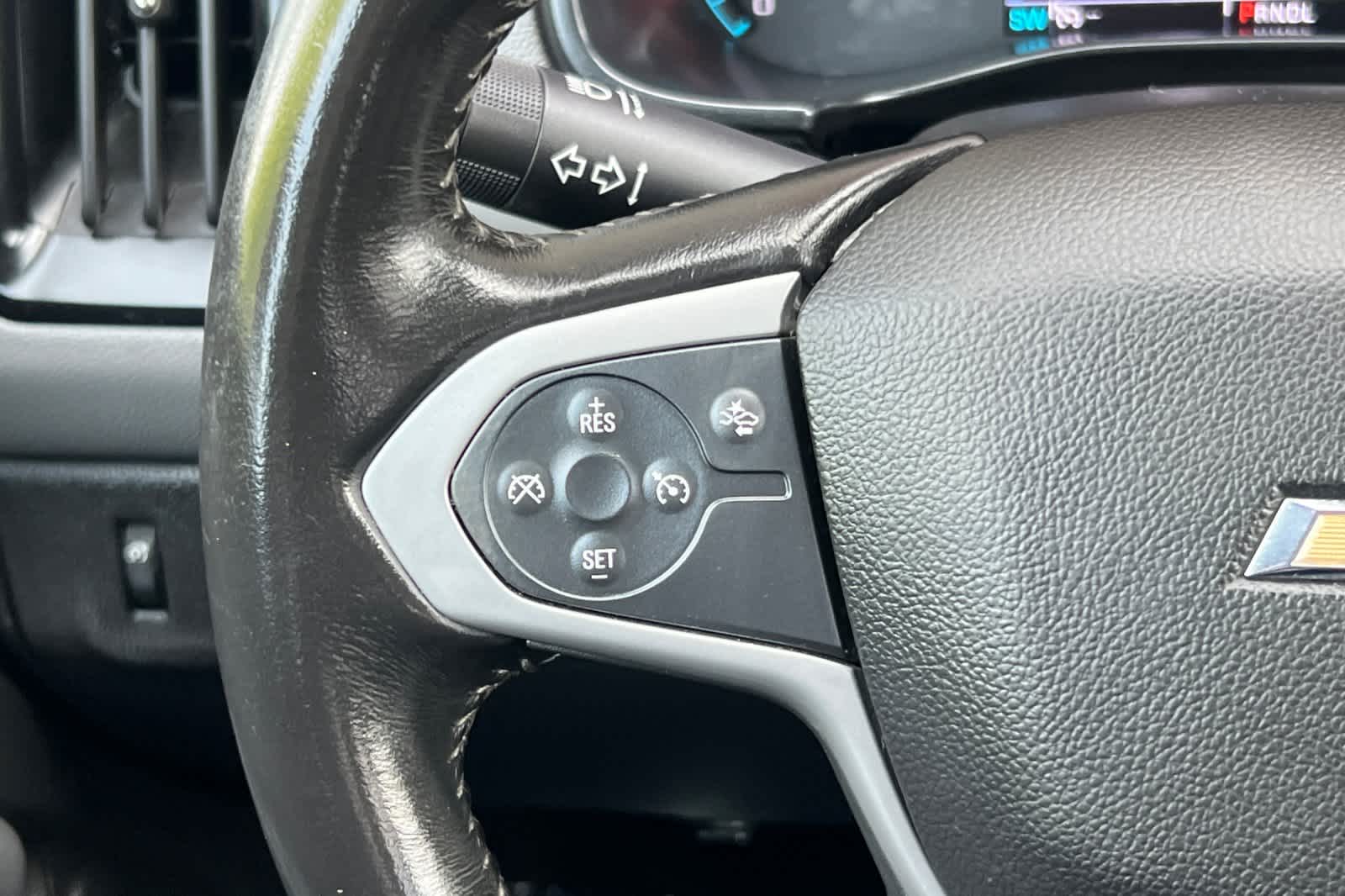Thumbnail: 2017 Chevrolet Colorado - 23