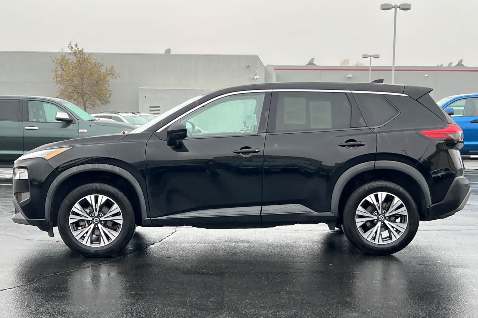 Thumbnail: 2021 Nissan Rogue - 9