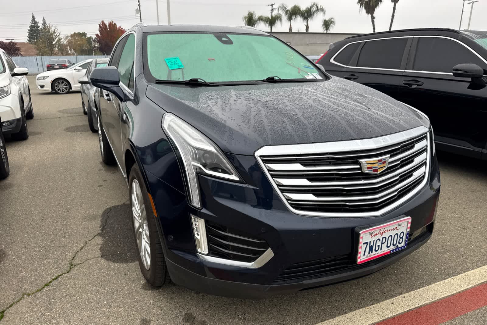Thumbnail: 2017 Cadillac XT5 - 3