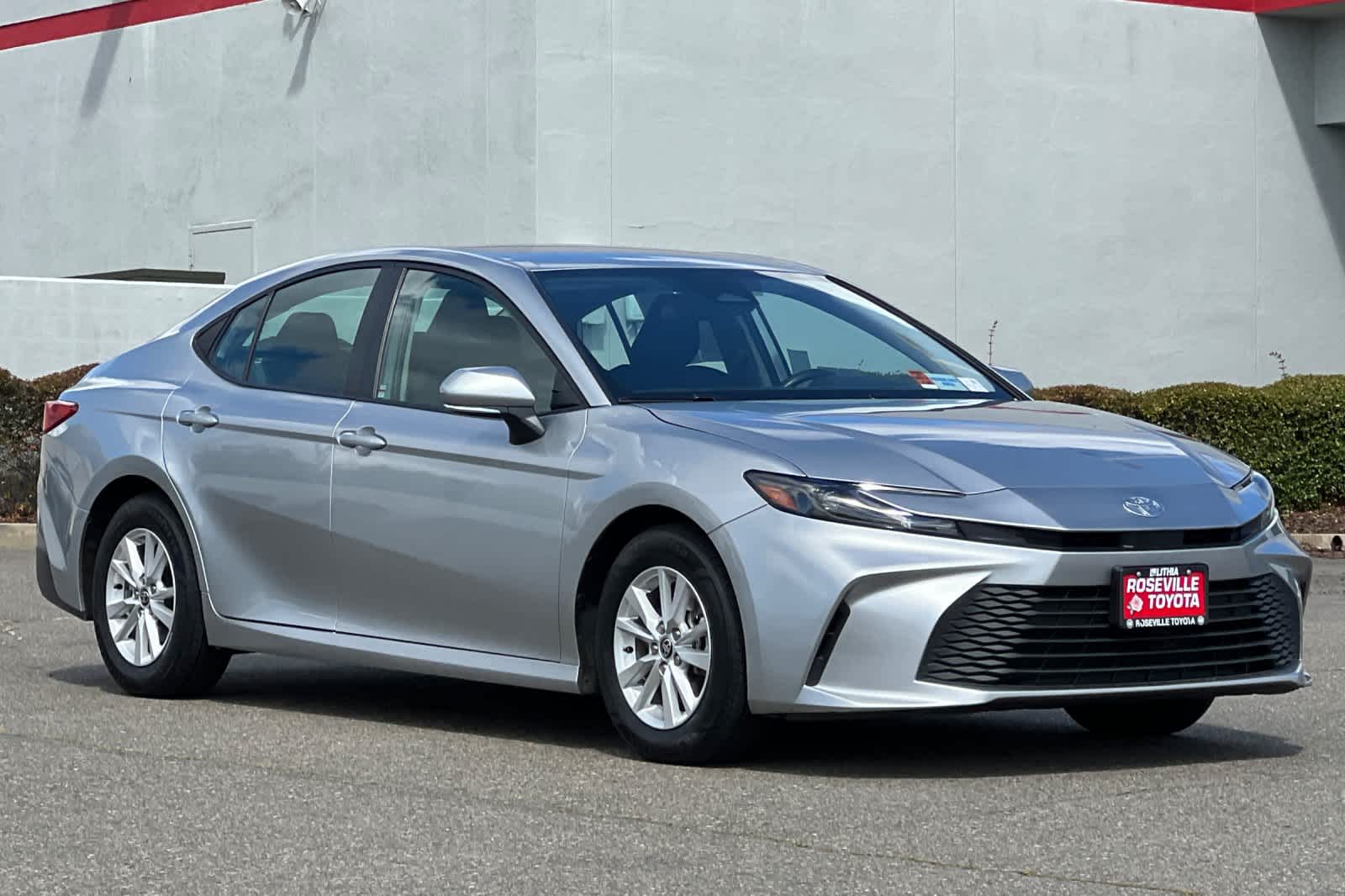 Thumbnail: 2025 Toyota Camry - 5