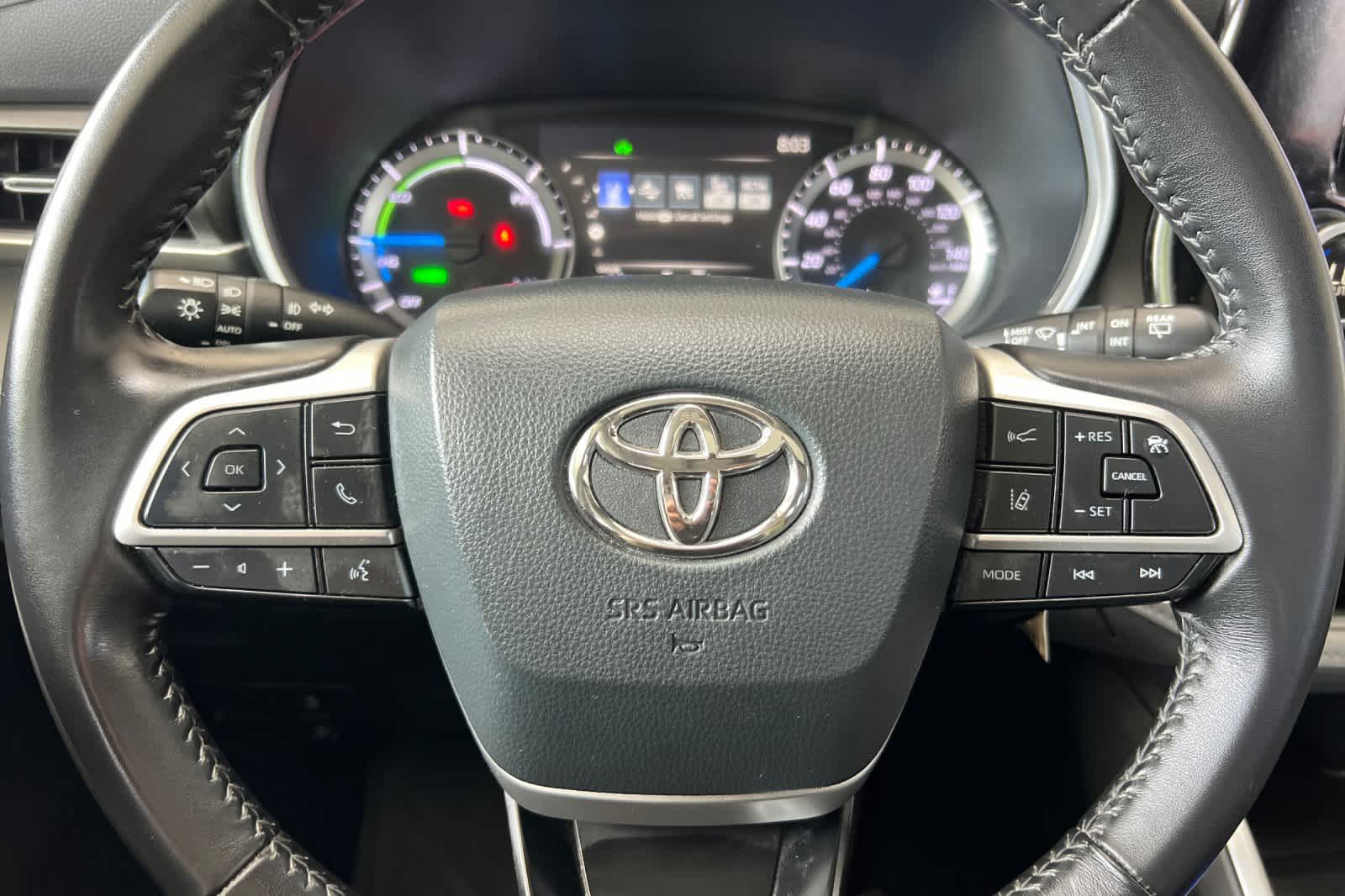 Thumbnail: 2024 Toyota Highlander - 26