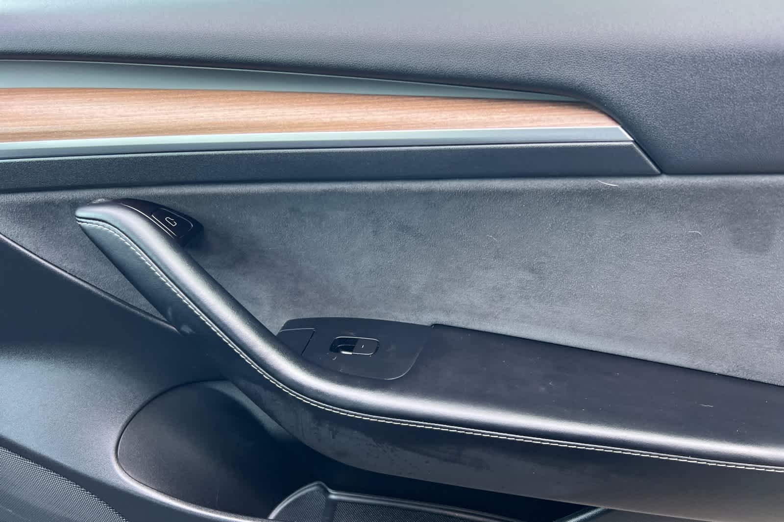 Thumbnail: 2022 Tesla Model 3 - 18