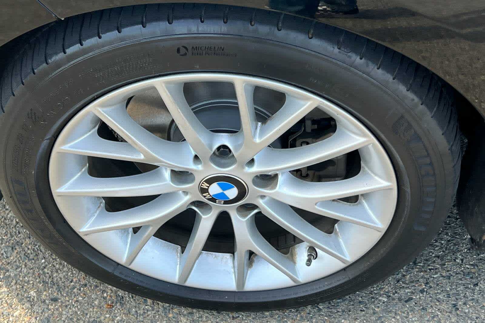 Thumbnail: 2014 BMW 2 Series - 22